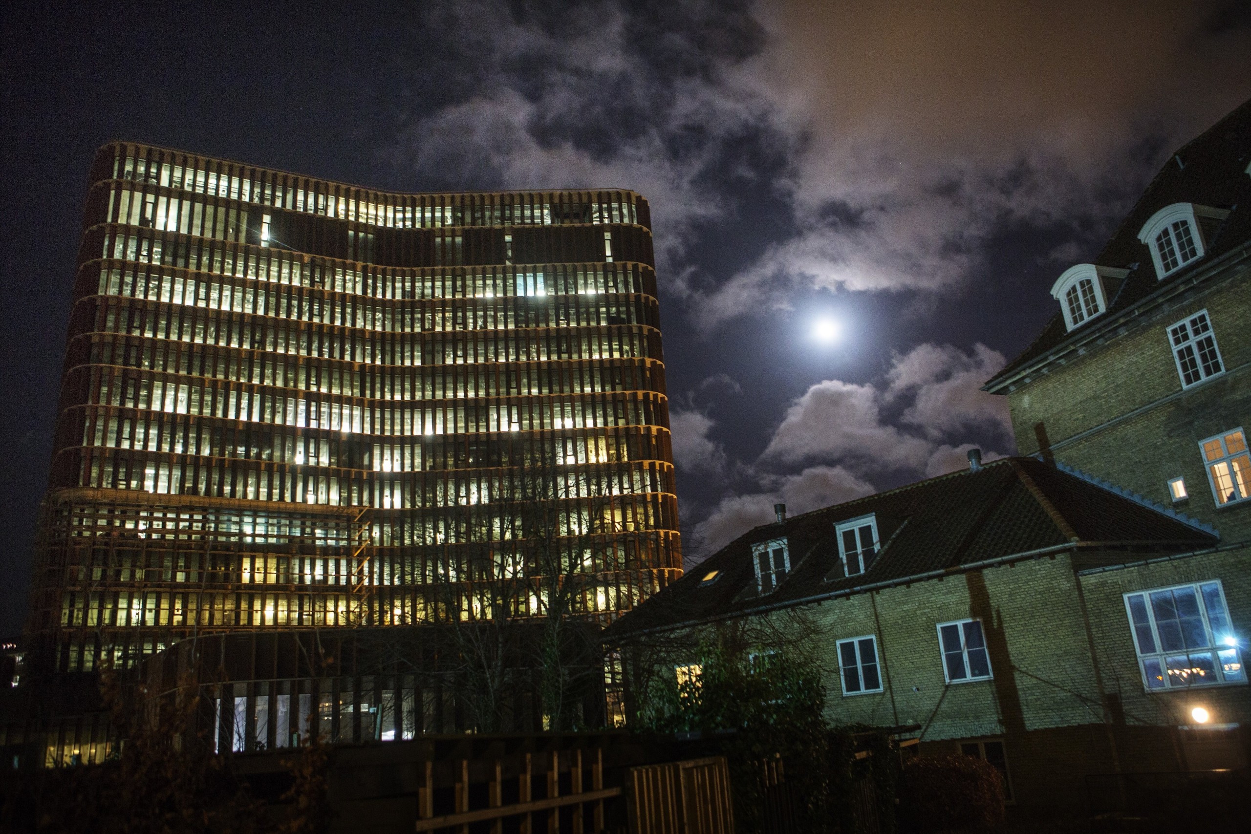 KU BY NIGHT - Forskere og studerende har kondenseret deres kunnen i intense bouillonterninger, der holder dig varm Kulturnatten igennem. 