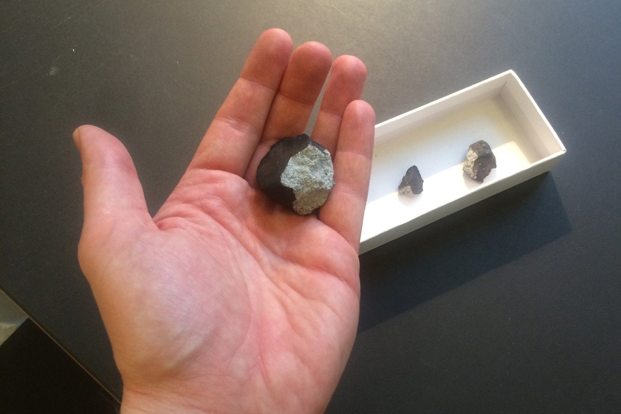 ASTRONOMICAL – Fragments of the Ejby meteorite
