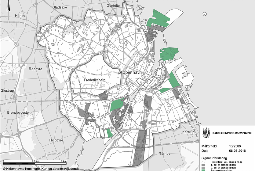 Kort over Københavns Kommune. De grønne områder markerer områder, hvor der ikke er planlagt byggeri de næste 10-15 år. De ledige byggegrunde kan rumme cirka 20.000 containerboliger til studerende. 