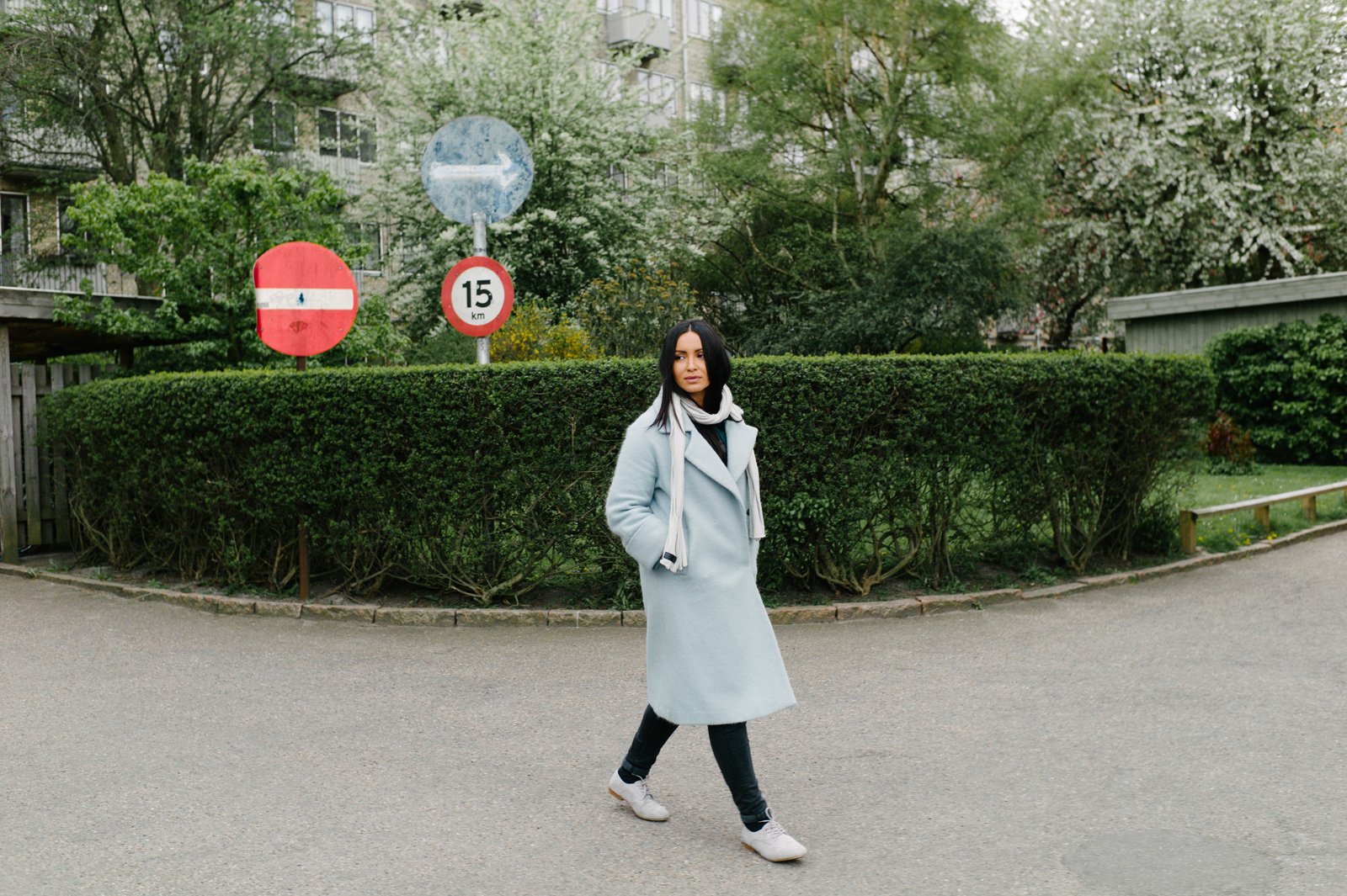 Ahlam Chemlali fotograferet på ydre Østerbro, hvor DIGNITY (Dansk Institut Mod Tortur) holder til. Instituttet dokumenterer og forsker i tortur og brug af organiseret vold - og behandler også torturens ofre. Ahmal håber i fremtiden at kunne bruge mere tid på forskningen.