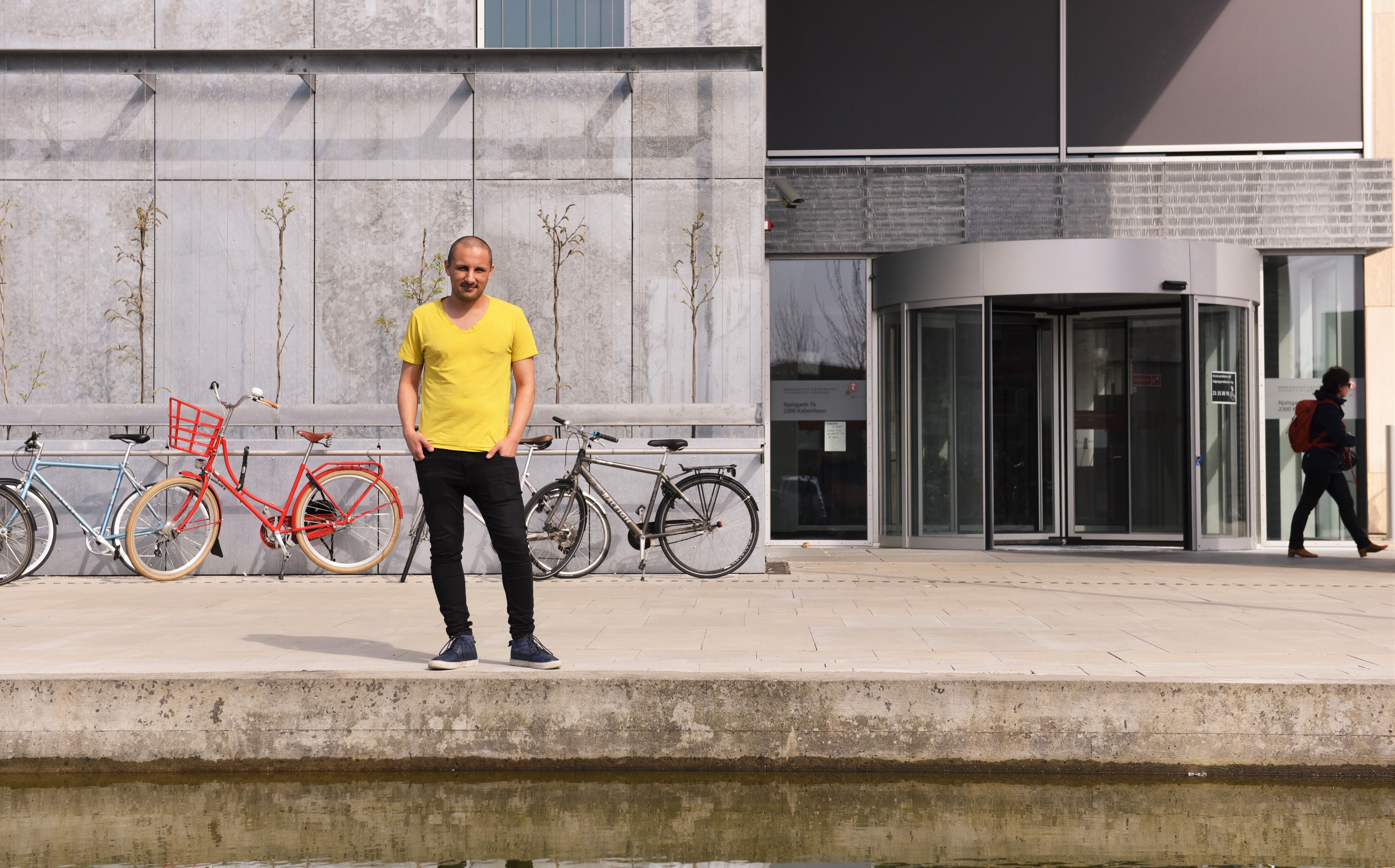 »Det her med at være utaknemmelig og kritisk. Det er dét, jeg går lidt imod, for der er ikke noget, vi kan klage over« Kawa, stud.jur.