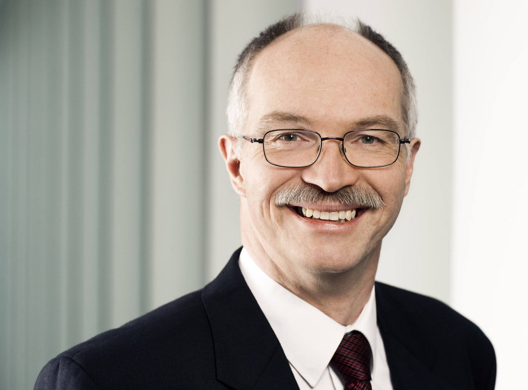 Anders Overgaard Bjarklev har talt med mange politikere om at gøre noget mere for de studerende med handicap, men han mangler endnu at se, at de handler på det.