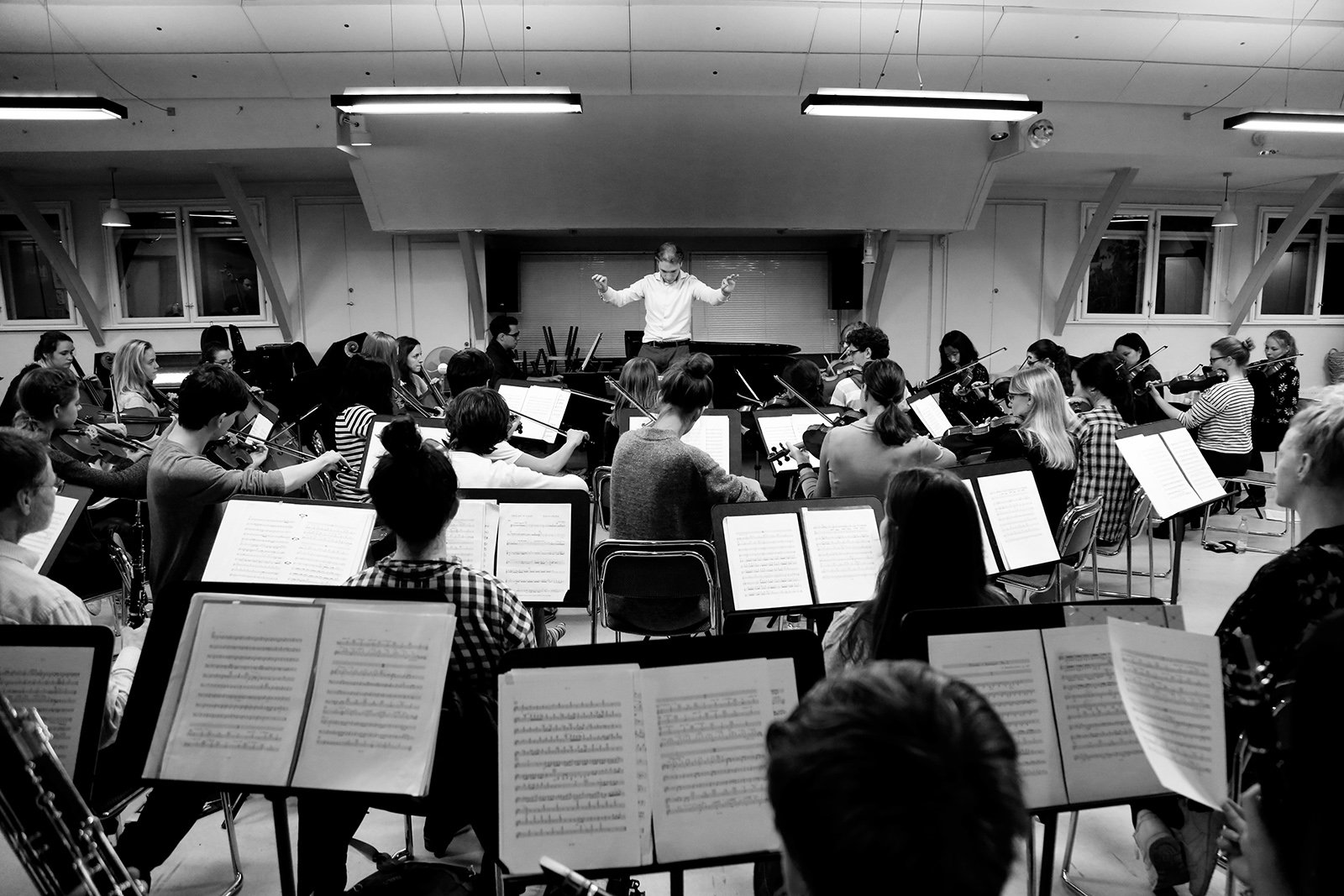 Comprised of nearly sixty students, Symfuni is a classical music community of students.
