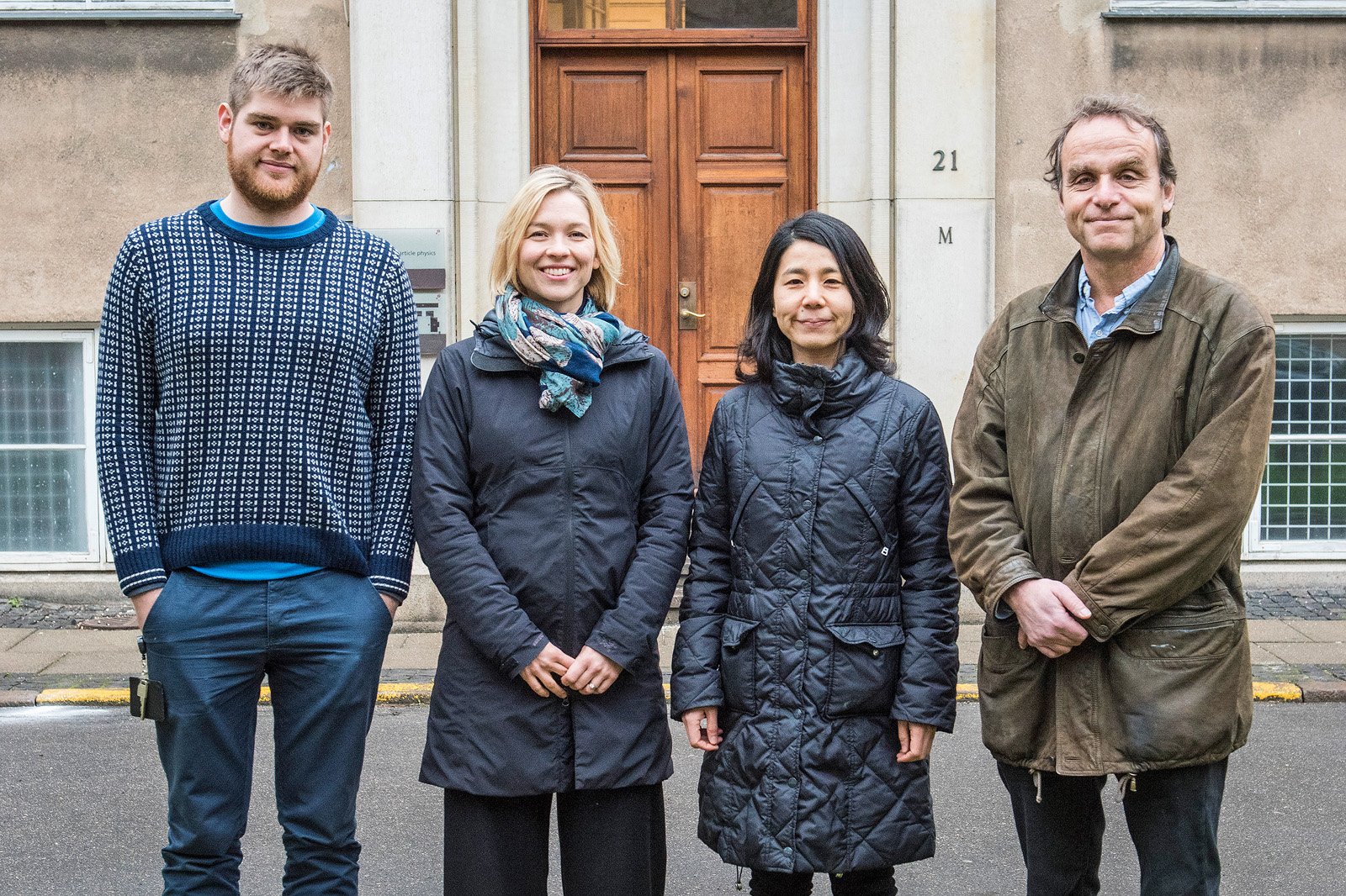 Rasmus Skytte Eriksen, PhD fellow, NBI; Sine Lo Svenningsen, associate professor, Department of Biology; Namiko Mitarai, associate professor, NBI; Professor Kim Sneppen, NBI
