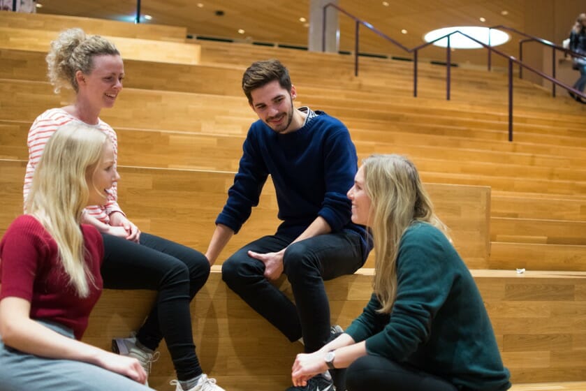 Medicinstuderende, stifter, mentor og brugere af 'Pusterummet'. Fra venstre: Freja Norman Vad, Elisabeth Meyer, Tobias Browall Krogh og Ditte Brunsgaard.