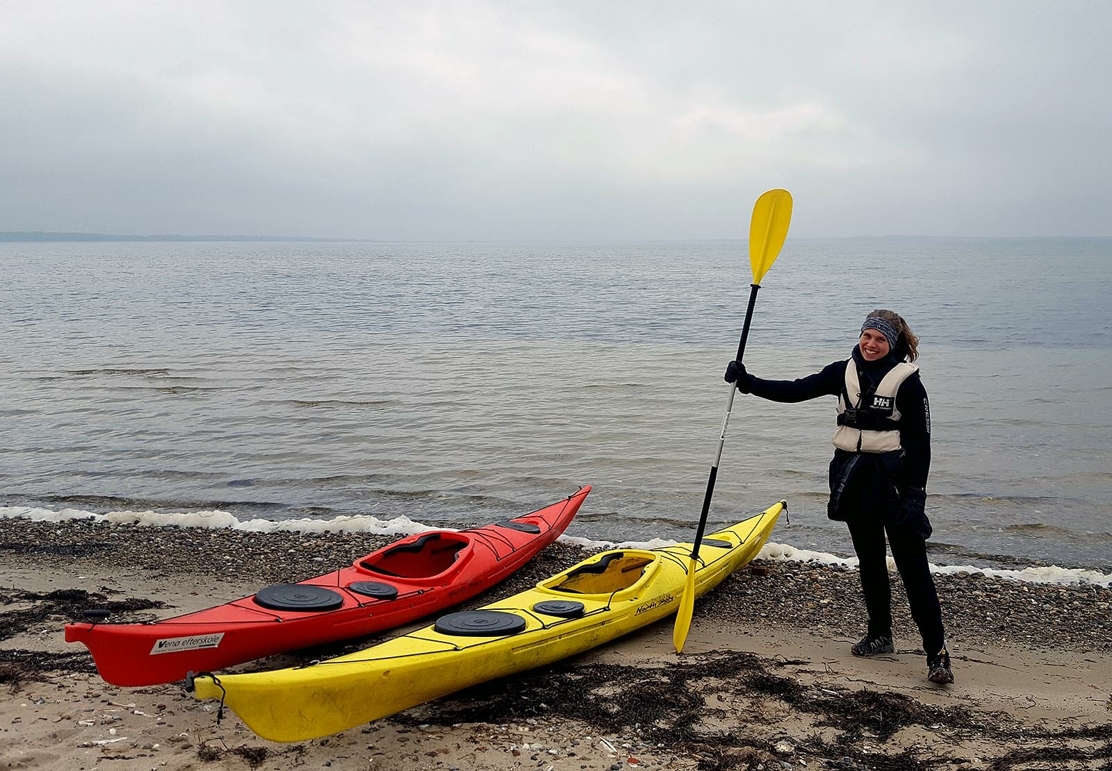 Sarah Steinitz by the beach and with the opportunity to do the sport that comes with the territory: kayaking.