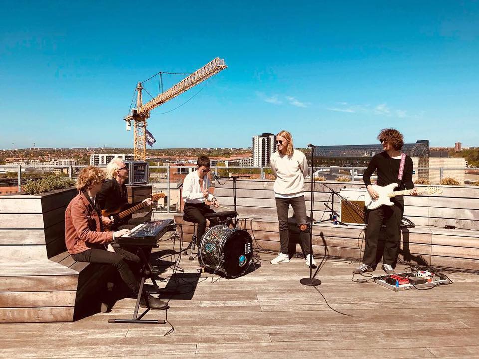 Go Go Berlin gør klar til rooftop-koncert under SPOT-festival 2018