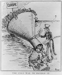 USA's historie har budt på en række immigrationskvotesystemer, hvor ét af dem blev indført i 1921. Her blev immigrationen begrænset til tre procent per befolkningsgruppe, der allerede befandt sig i USA i 1910
