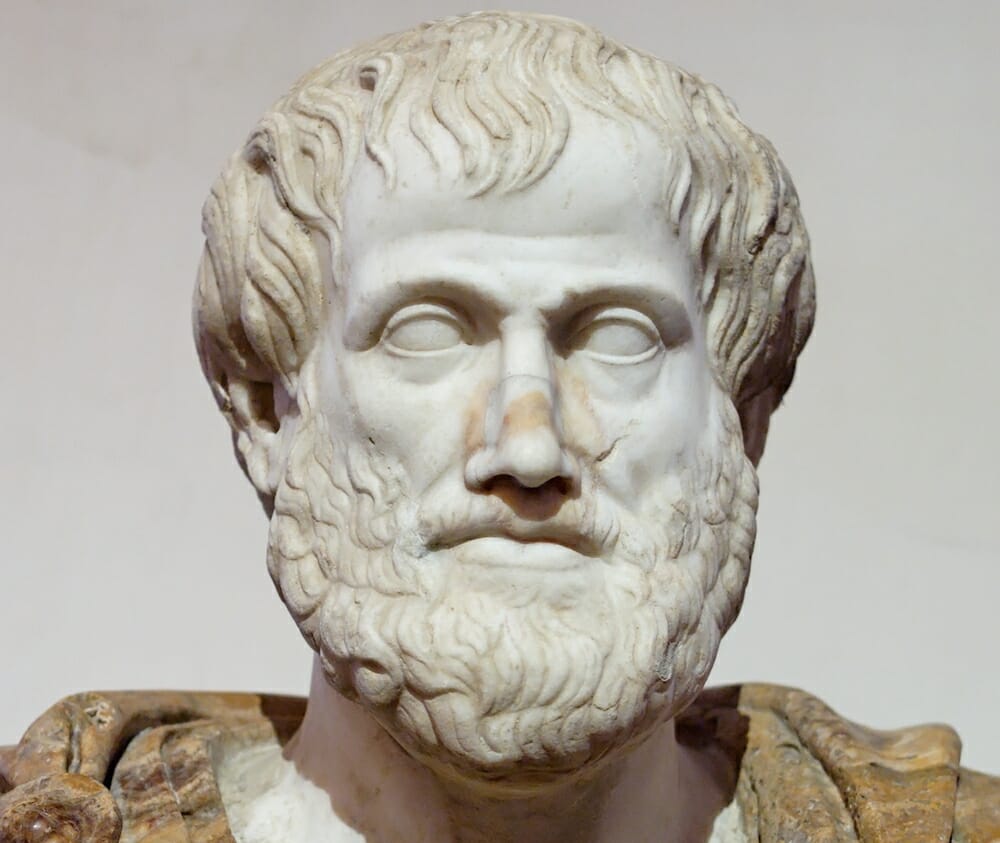 Aristoteles skrev om i 2. bog af Retorikken for 2.500 år siden, at »man skammer sig mest over det, som foregår åbenlyst og for alles øjne.«