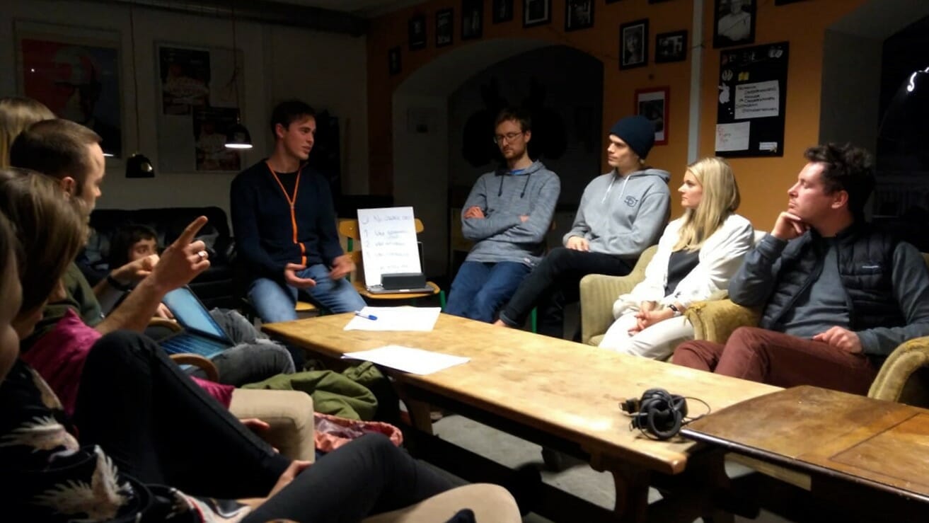 Meditationsfællesskabet mødes i Dræberkaninen på CSS til regelmæssige meditations- og diskussionsaftener.