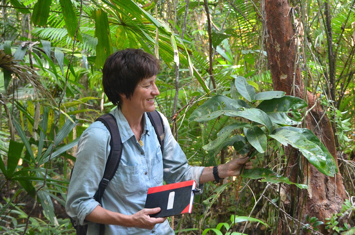 Ida Theilade brugte lokal aktivisme, smartphones, en app og lokal aktivisme i sit dansk-cambodianske forskningsprojekt om skovbevaring.