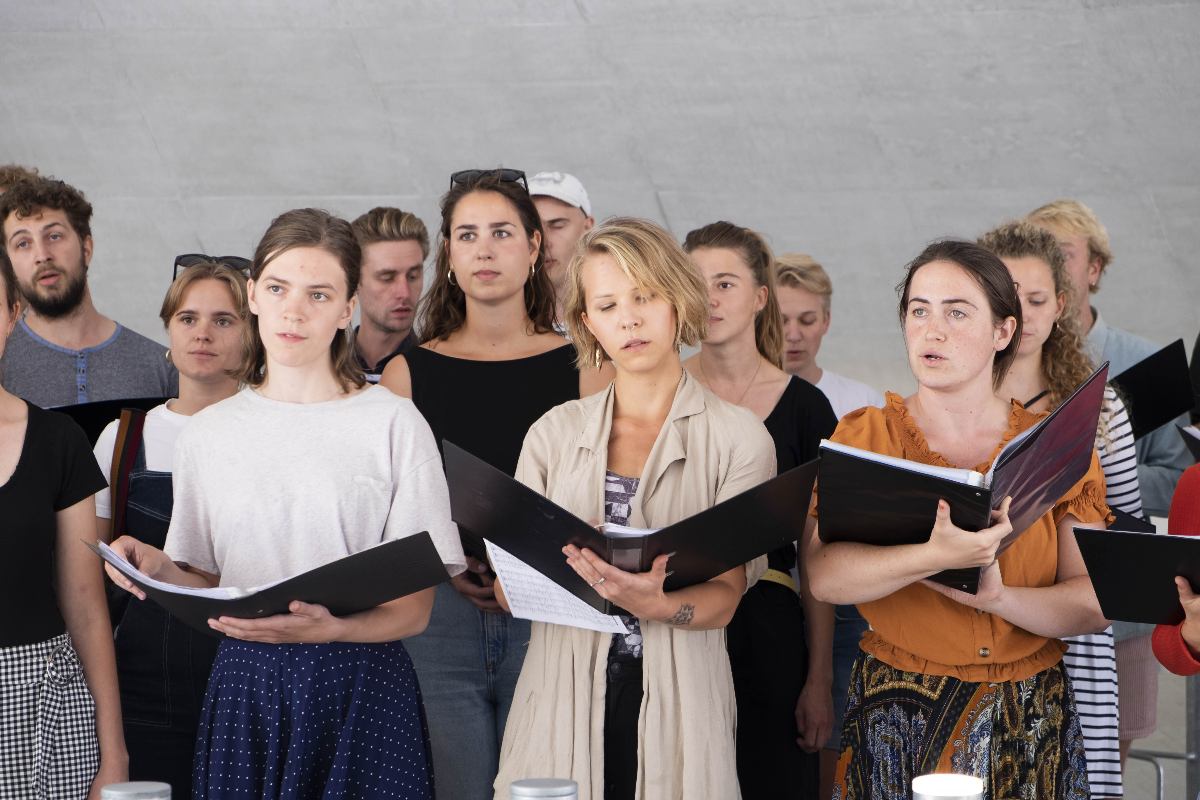 Arkivfoto af MUKO, koret på Musikvidenskab, der ofte underholder på KU's mærkedage, og som nu skal lære en ny sang.