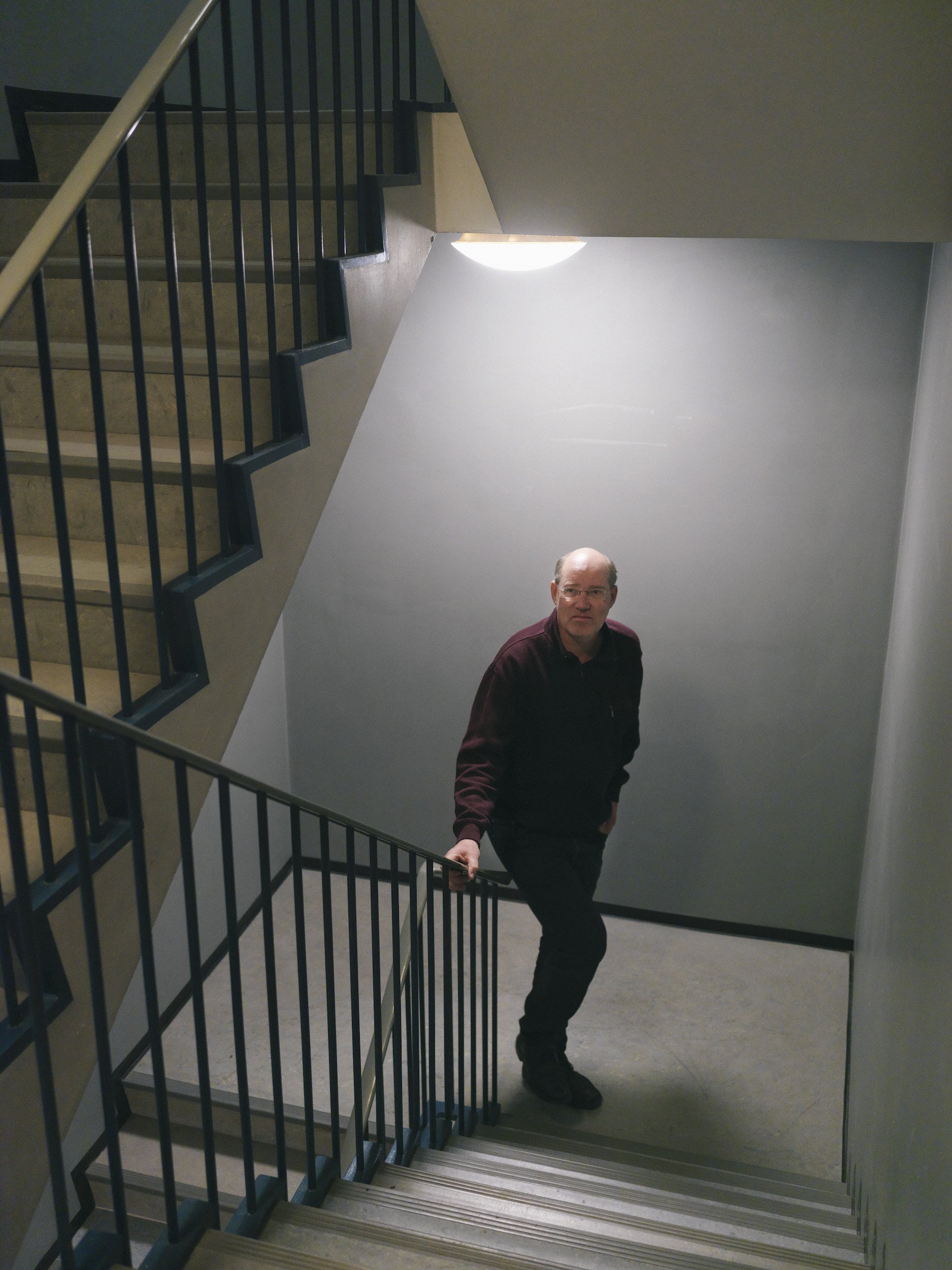 »Måske burde vi på Københavns Universitet – i stedet for at dukke hovedet og lade Aarhus tage de offentlige hug – se lidt indad og spørge: Har vi lignende problemer? For det har vi,« siger Carsten Rahbek.