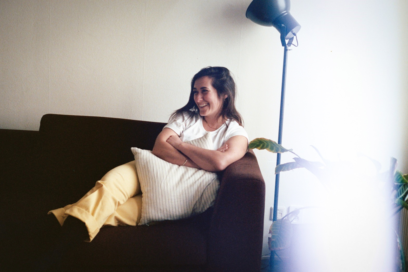 Charlie Brown er international studerende i København. Hun forsøger ’at finde det positive i den solidariske ensomhed’.