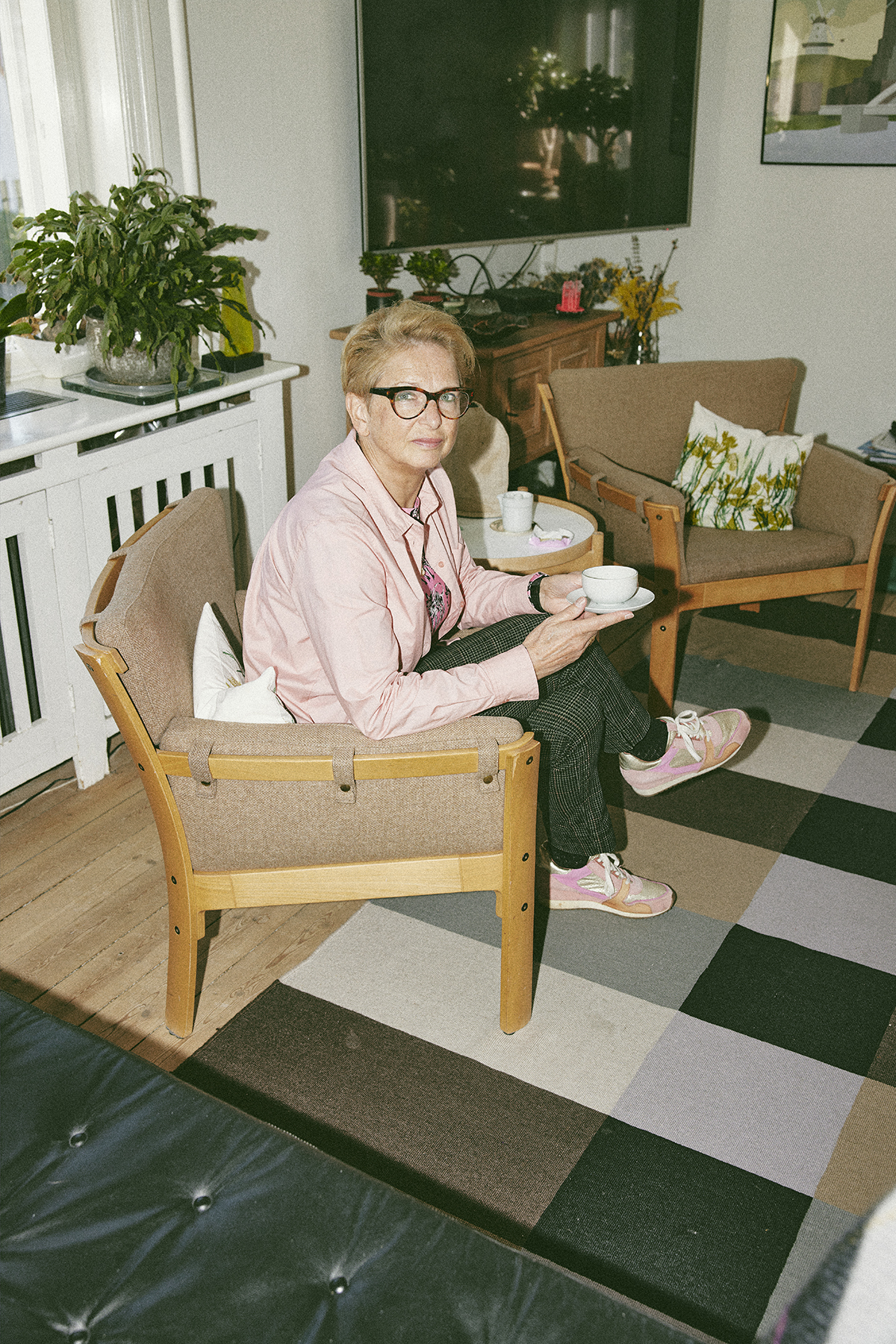 Ingrid Kryhlmand har regler. Hun arbejder ikke om aftenen – medmindre der er bud efter hende fra dekan Ulla Wewer. Fritiden går især med læsning, for Kryhlmand er aktiv i ikke mindre end to læseklubber.