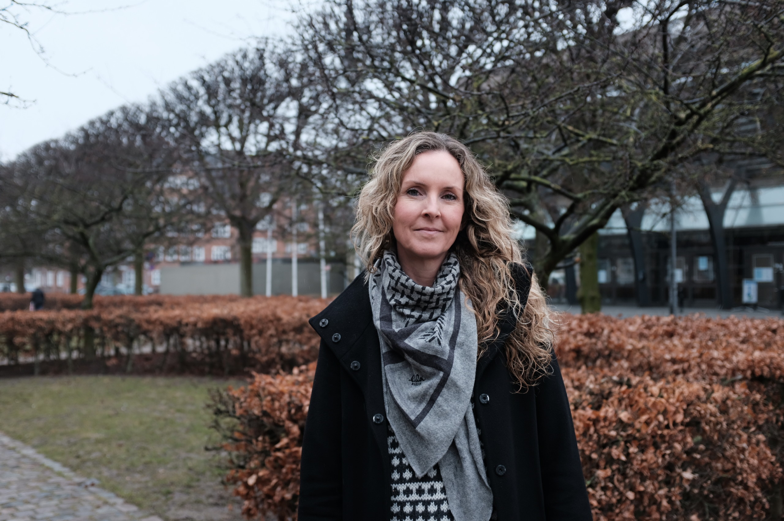 Institutleder på Psykologi, Vibeke Koushede, deler ikke de studerendes bekymring for, at deres fag ensrettes.