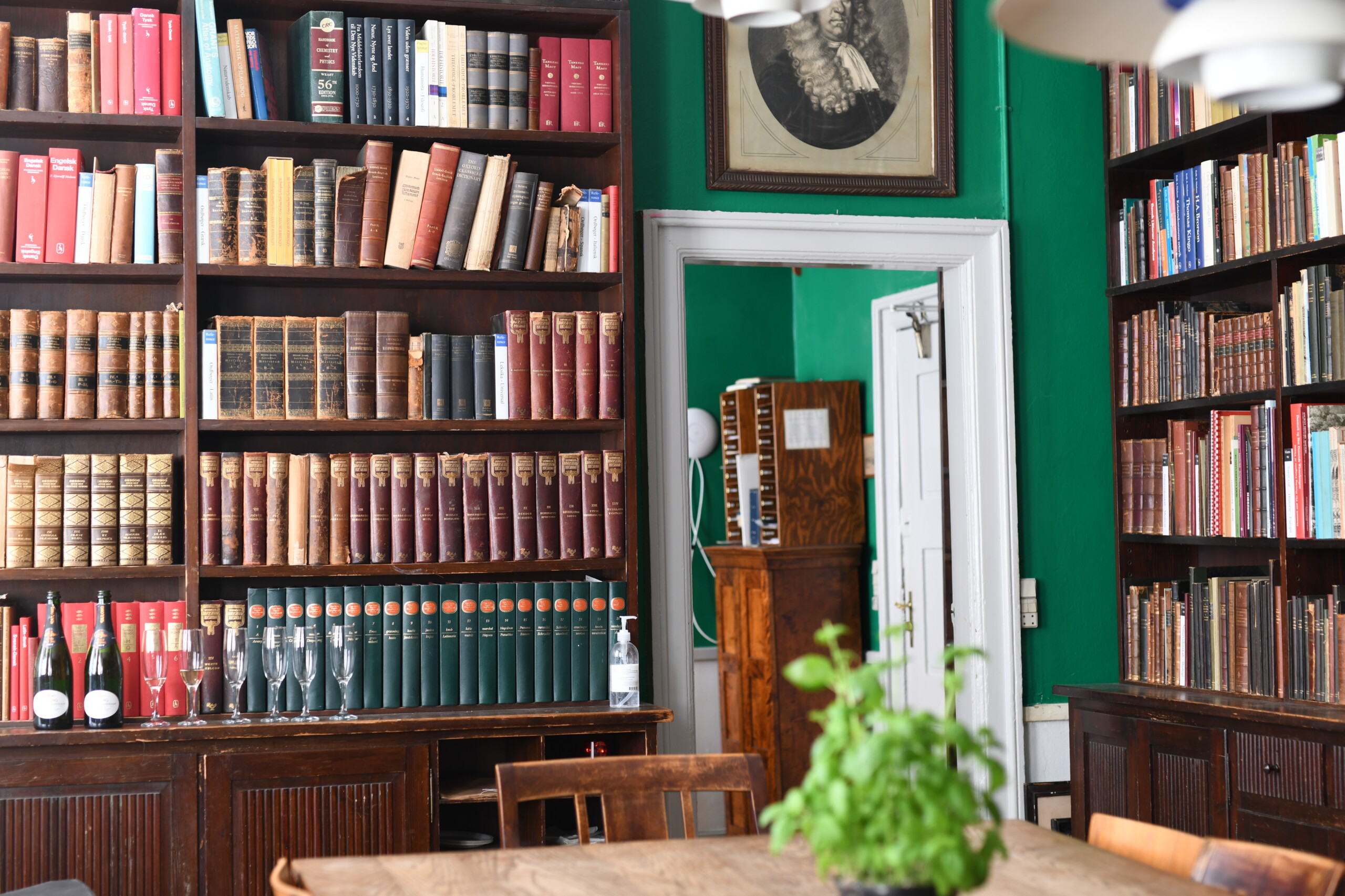 The elegant room where Borch residents eat their dinner, hold long meetings, and study. 