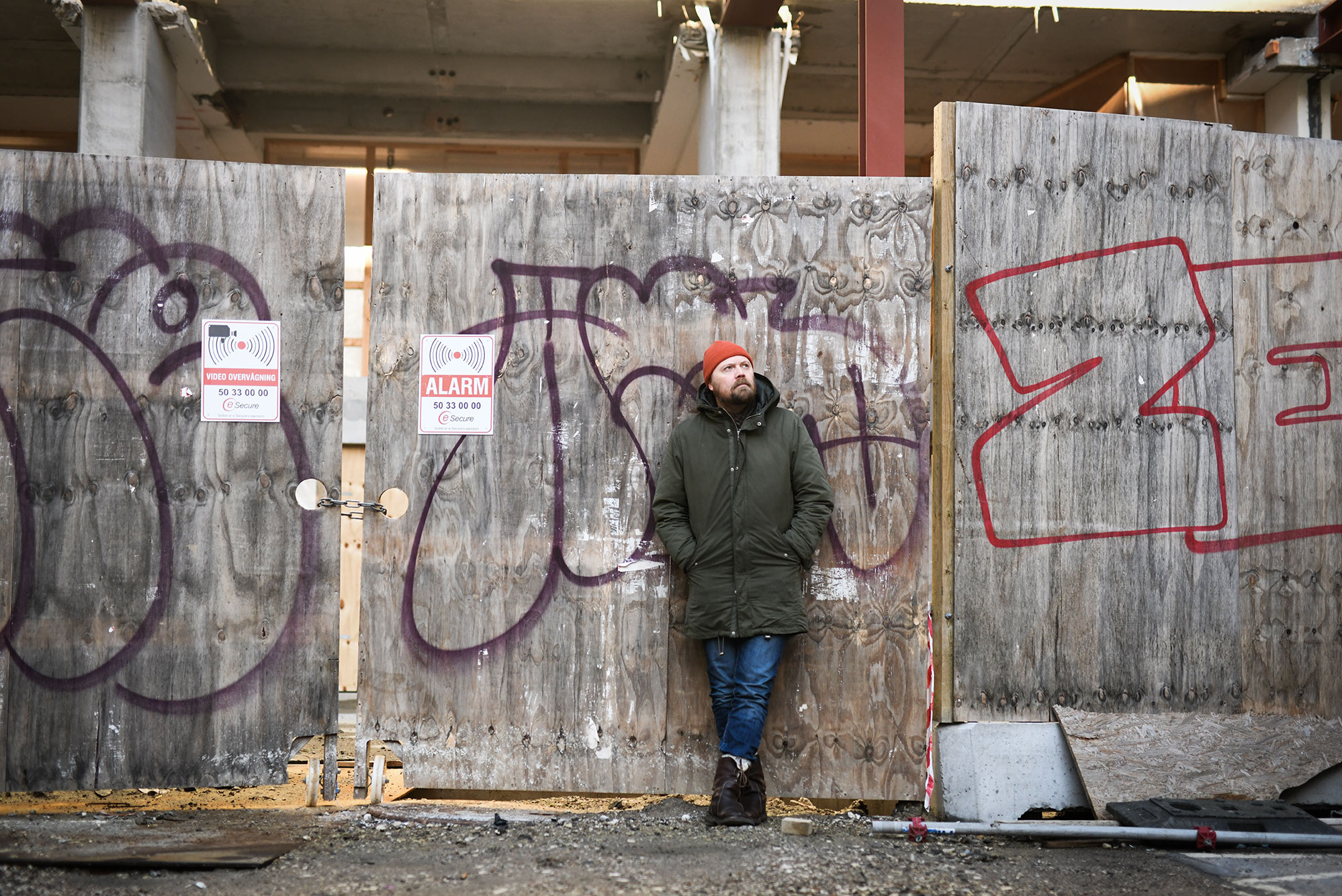 Jacob Lillemoses' debut novel is an attempt to »look into the darkness of the catastrophe«.