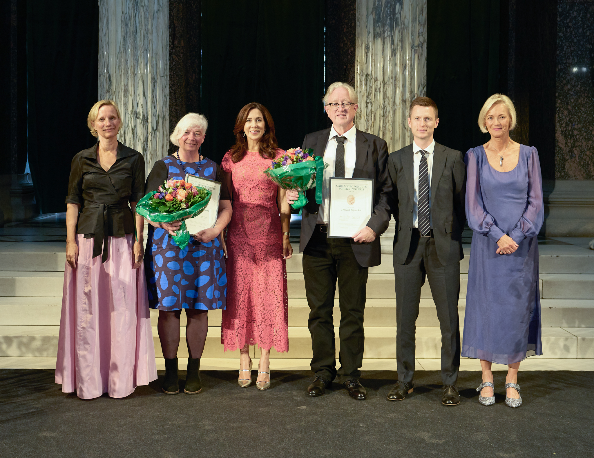 Dorthe Dahl-Jensen, number two from the left, at the award of her Carlsberg Foundation's Research prize.