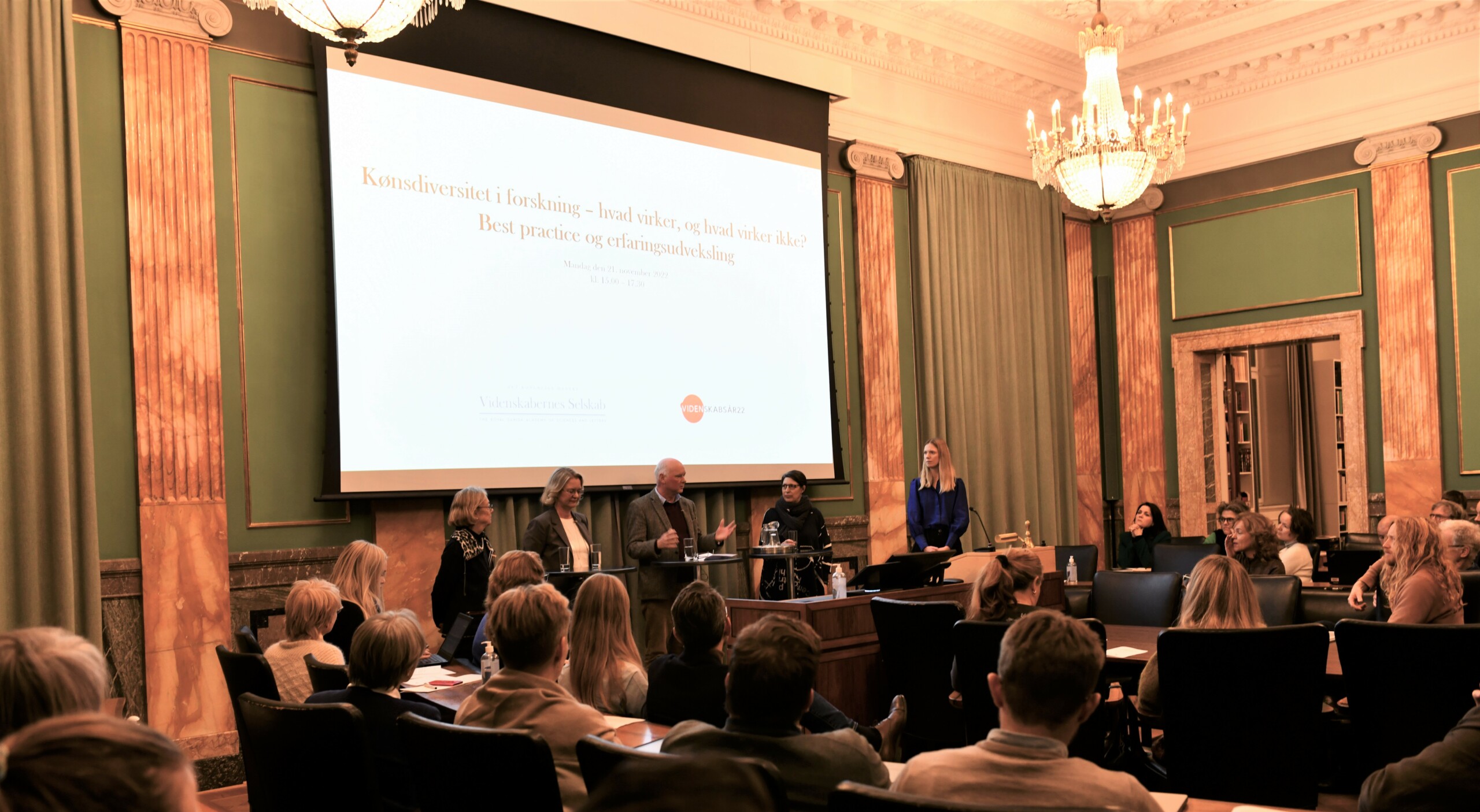 Arrangement om kønsdiversitet i Videnskabernes Selskab. 