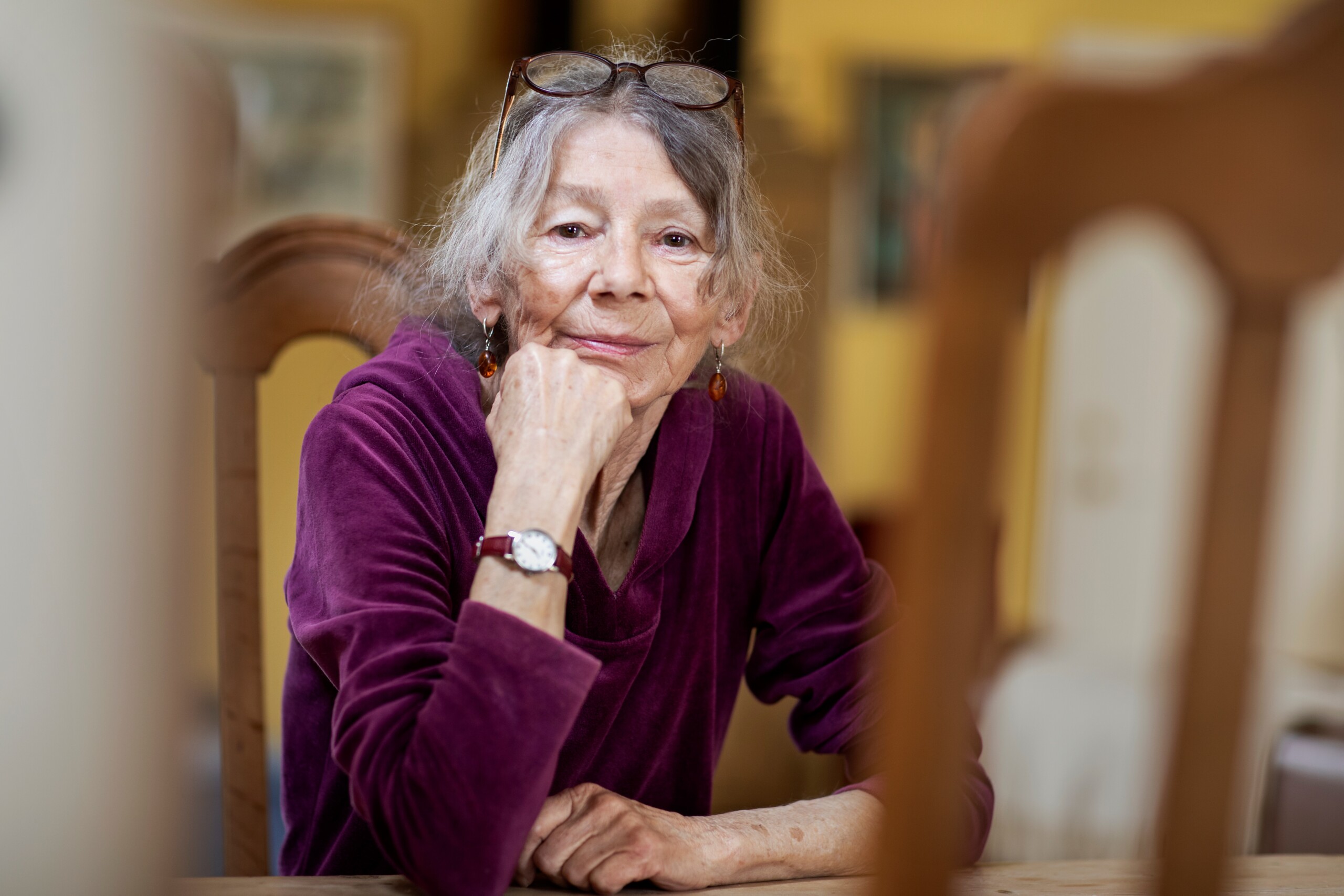 Gitte Meyer om jobbet som redaktør på Uniavisen: »Jeg vidste med det samme, at det var noget, jeg gerne ville. Universitetet var en institution, jeg hævede op på en piedestal i samfundet. Universitetet stod for mig for fri forskning og den frie tanke,« siger hun og tilføjer:  »Og bemærk, at jeg taler i datid. Det var det, det stod for.«