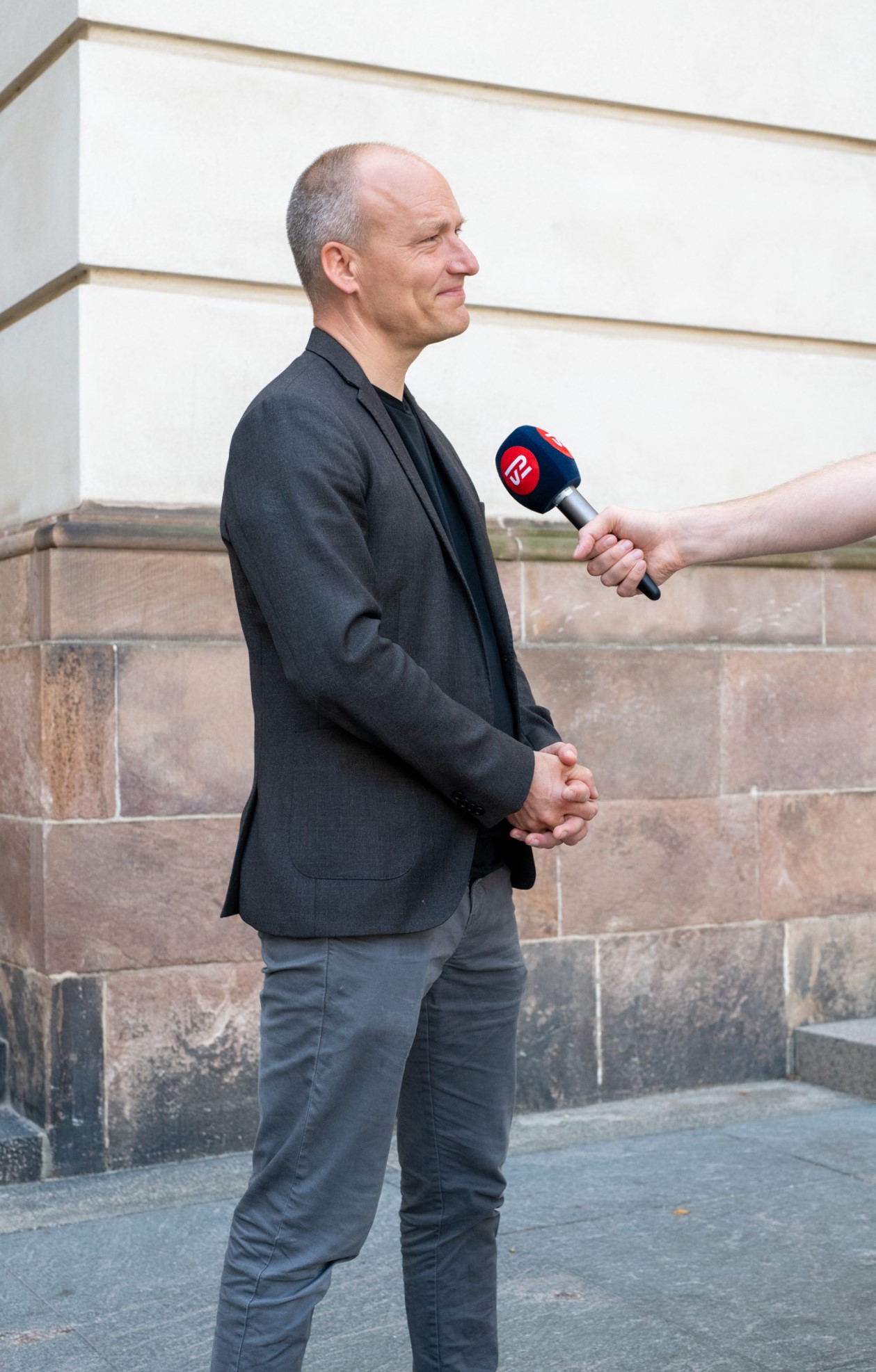 Interviewet med Uniavisen var blot et af seks interviews, Pelle Dragsted havde den dag.