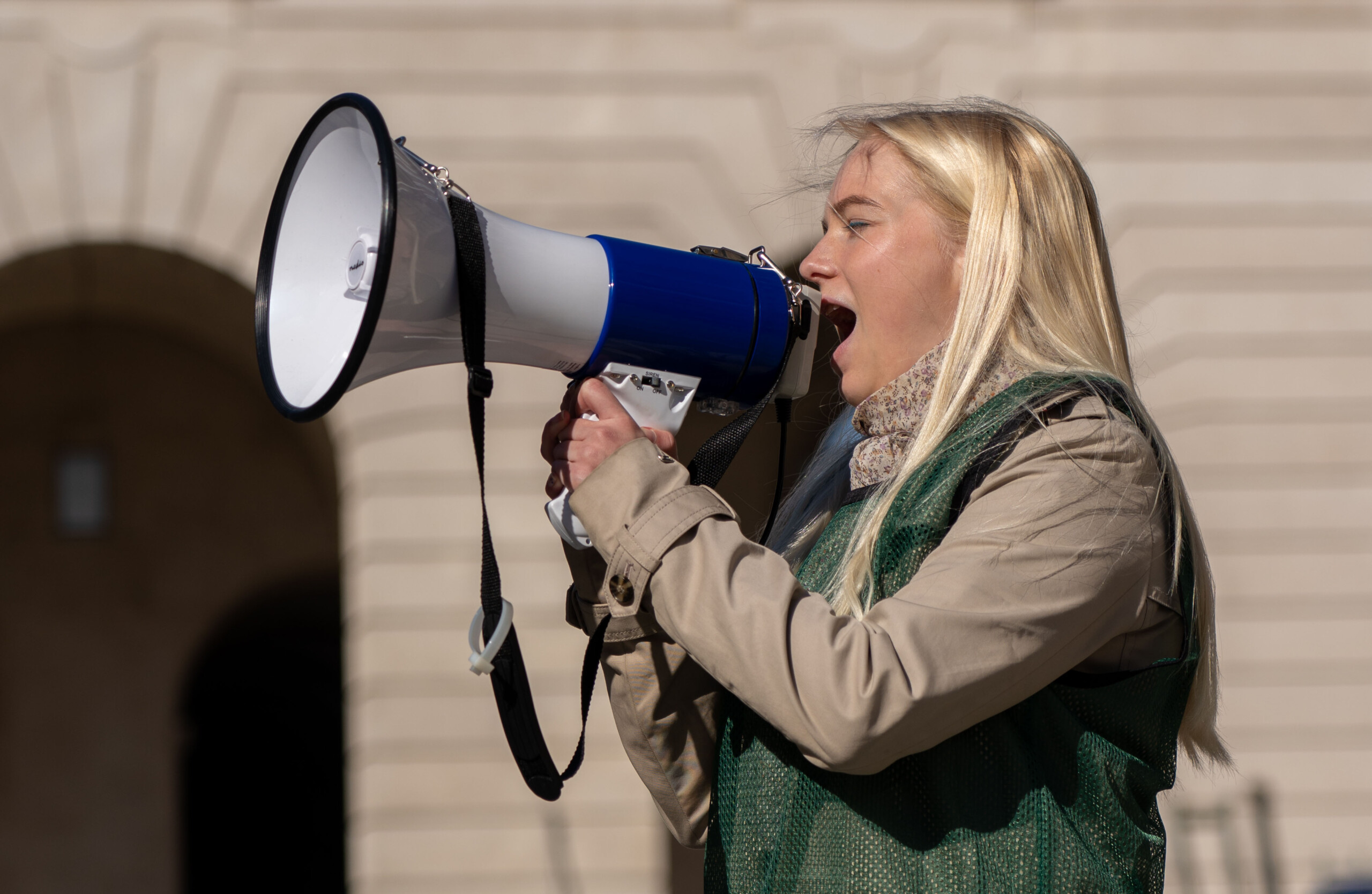 Elise Sydendal til demonstration for Den Grønne Ungdomsbevægelse