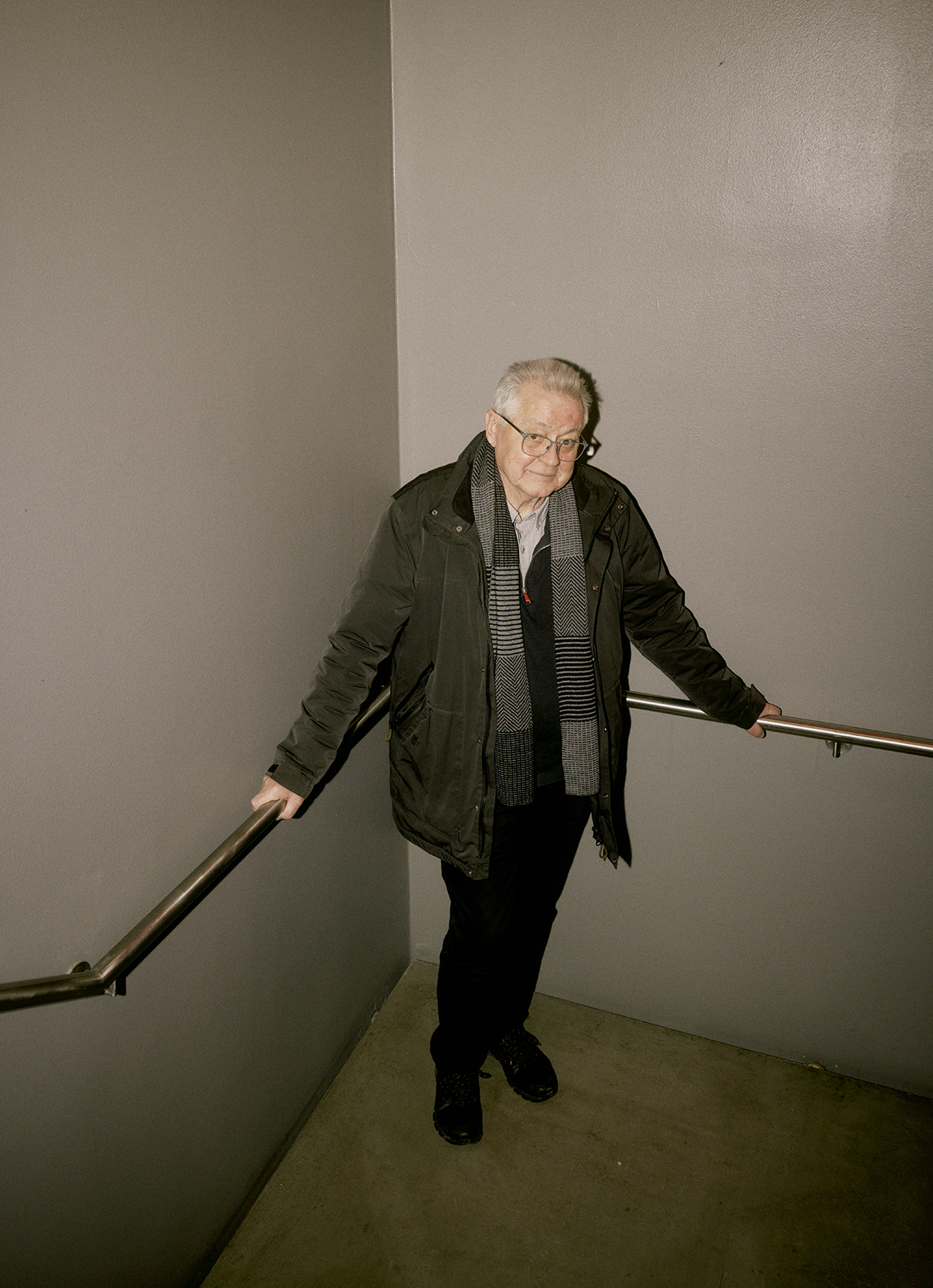 Det var en berigelse, at der begyndte at komme studerende med mellemøstlig kulturbaggrund, siger Jørgen Bæk Simonsen. Nogle af dem var troende, og somme tider måtte han banke i bordet og sige »det her er altså islamiske studier, hvor vi belyser islam historisk og akademisk.«