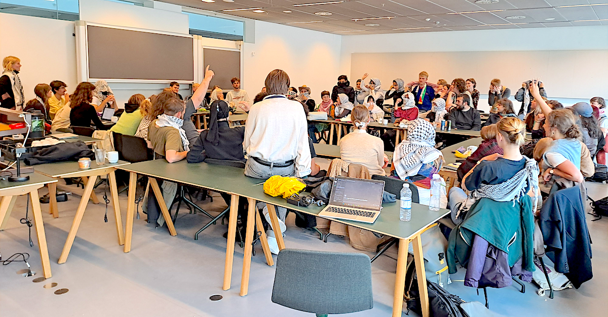 Tidligere bestyrelsesmøde i Studerende mod Besættelsen på KUA. 