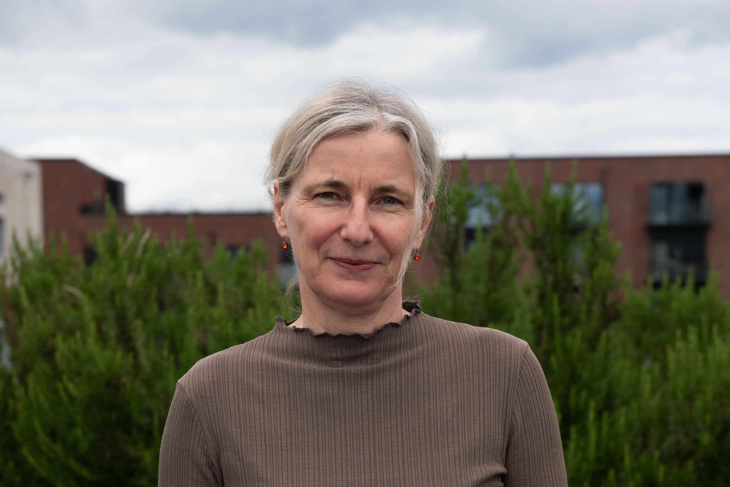 Sabrina Ebbersmeyer uden påsat schnurrbart.