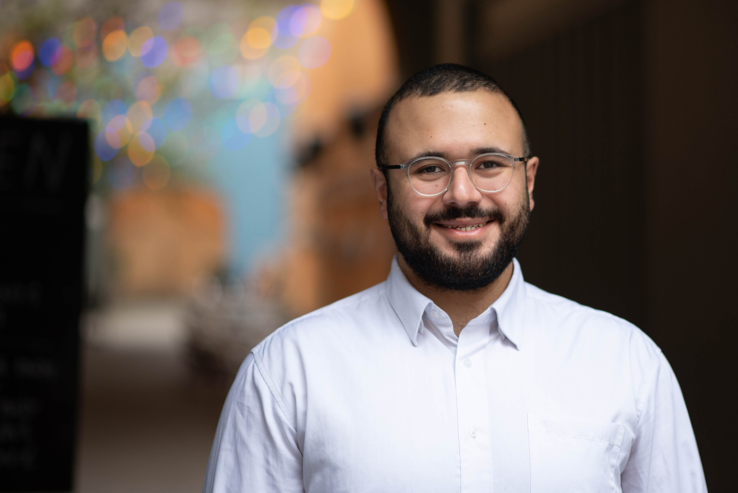 Dogukan Jesper Gür stiller op til årets univalg. 