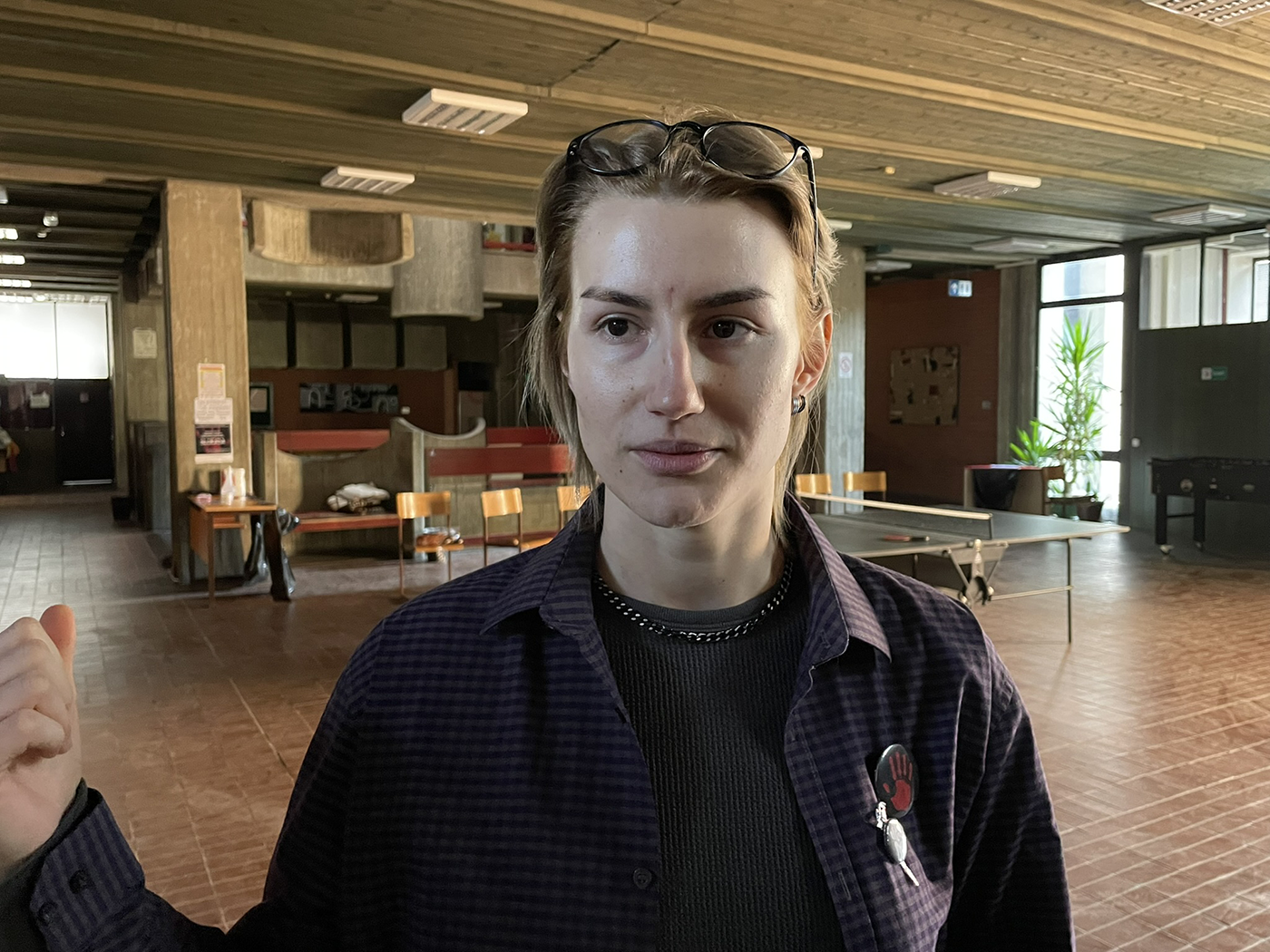 22-year-old Anja Stanisavljević studies media at the Faculty of Philosophy at the University of Novi Sad, which is comparable in size to the University of Copenhagen.