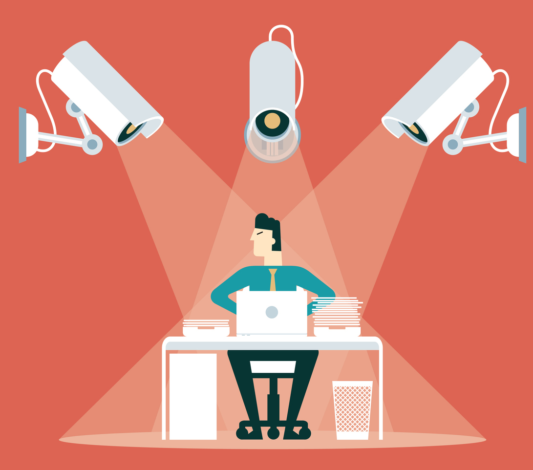 Overvågningskameraer fra Kina øger risikoen for datamisbrug, advarer flere eksperter.