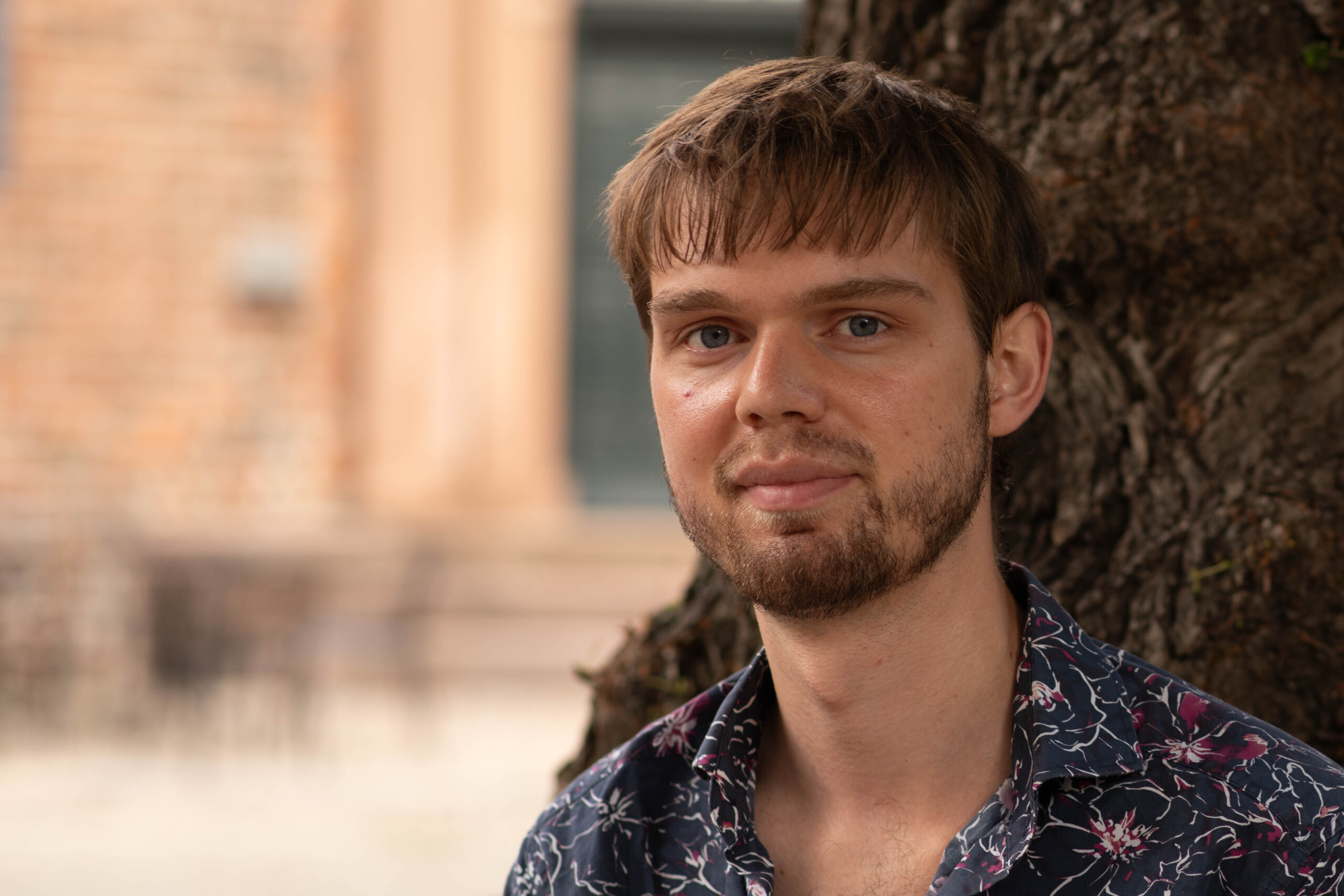 Anders Clemens Dahl Karlsen encourages new students to get involved socially and find a place at the university where they feel at home — whether it’s a reading nook, a café, or a student club.