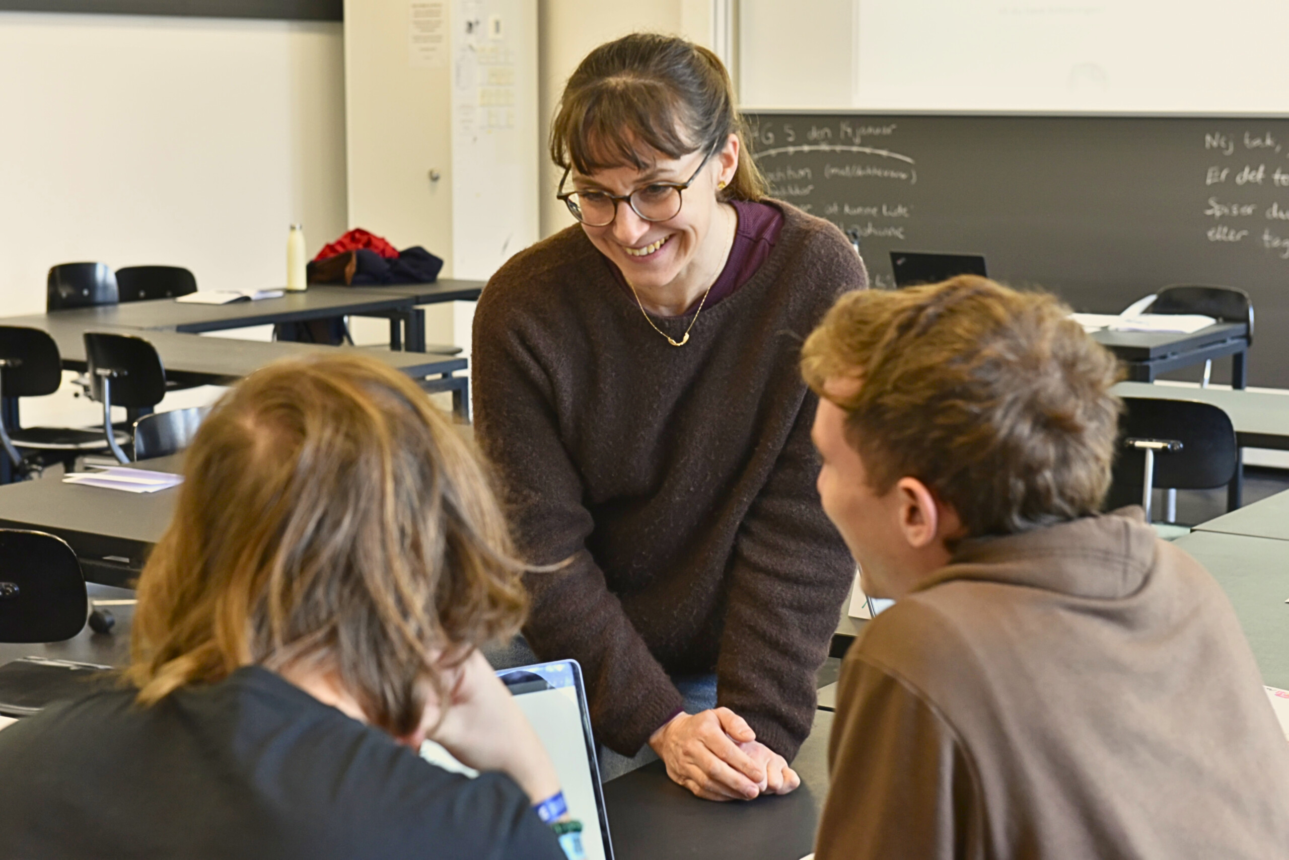 »Kan du lide lakrids?« Katja Årosin Laursen underviser i dansk.  