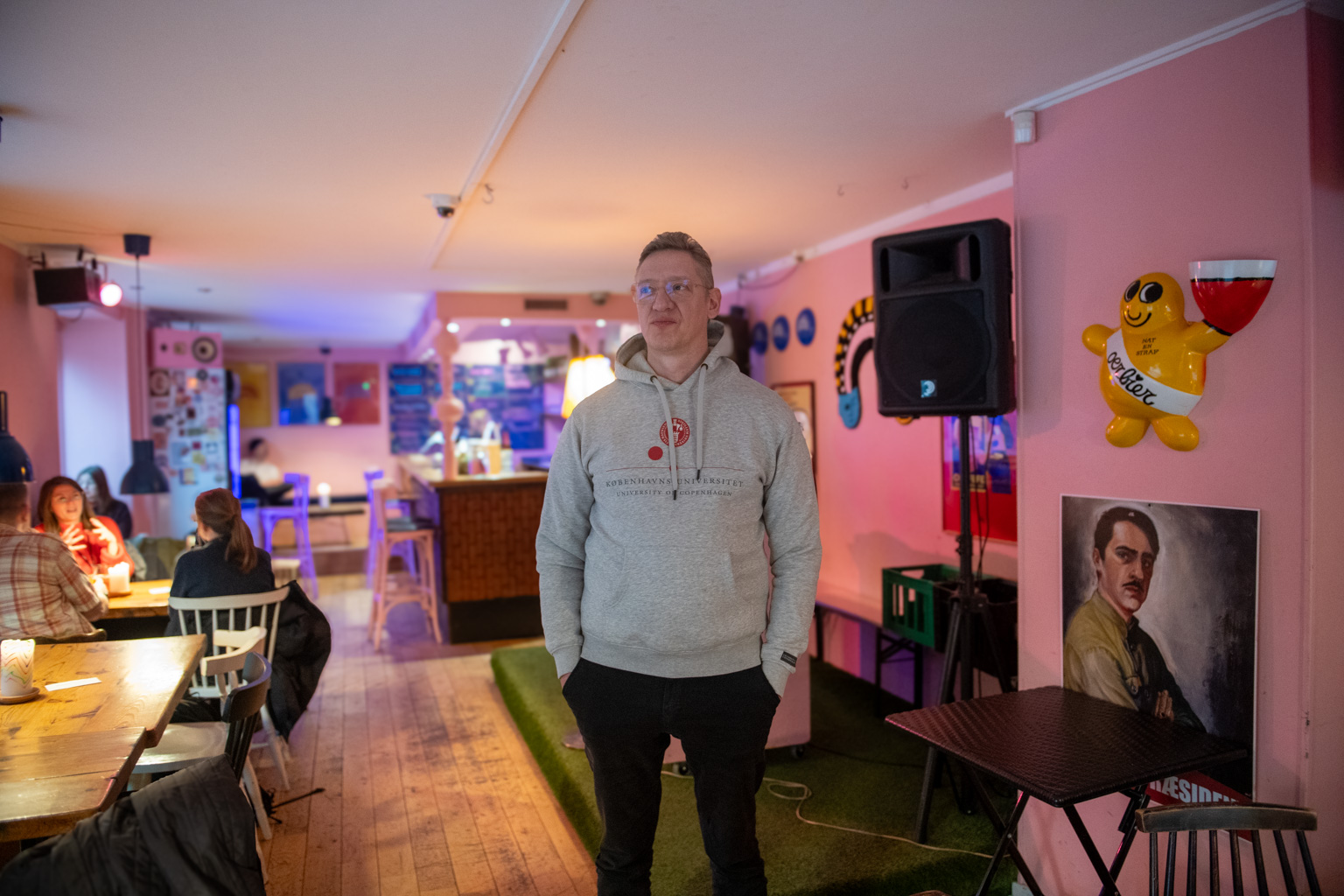 »I dag er de studerende meget optaget af, hvordan man er en god studerende, hvordan man gør det godt på universitetet. Det var vi ikke så ramt af, og jeg tror, det er fordi, vi hele tiden lagde et politisk projekt ned over det, vi arbejdede med,« siger Christian Groes.