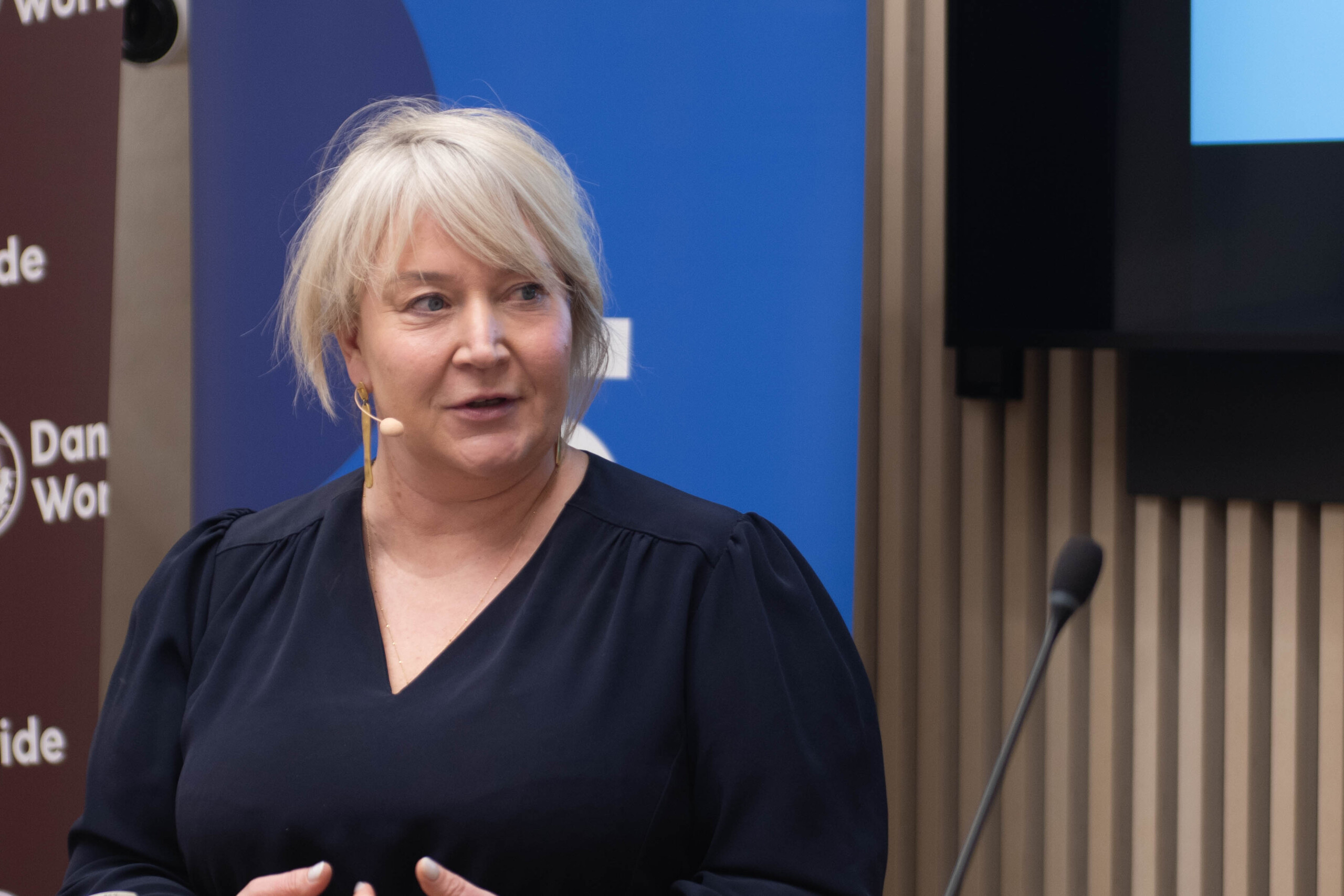 »Vi mister jo noget hver gang, man går glip af international erfaring. Ikke bare den enkelte, men samfundet går også glip af en hel masse,« siger uddannelses- og forskningsminister Christina Egelund (M) til Uniavisen.