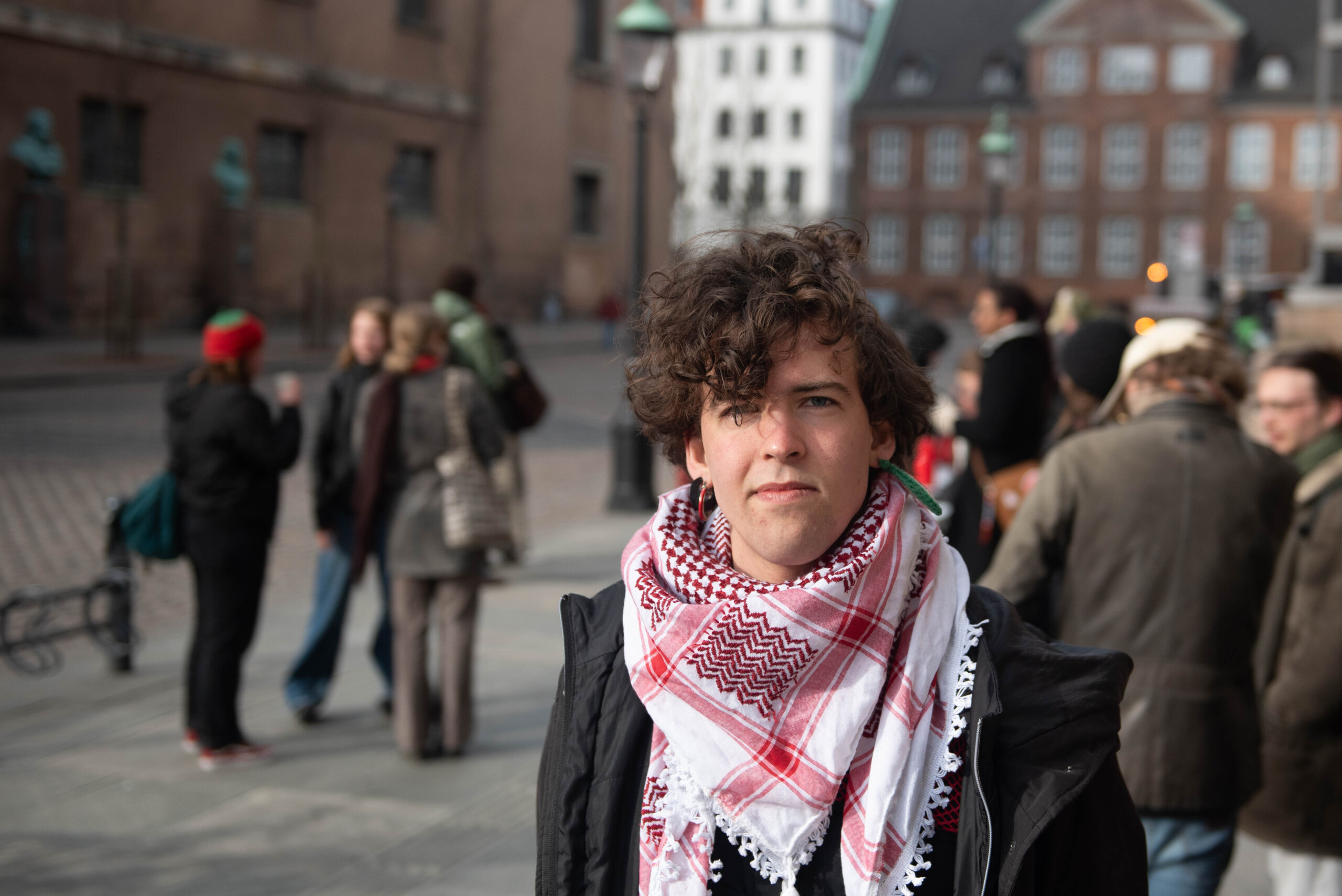 Emil Nielsen studerer filosofi på 2. semester på kandidaten og har været aktiv i Studerende mod Besættelsen flere år. 