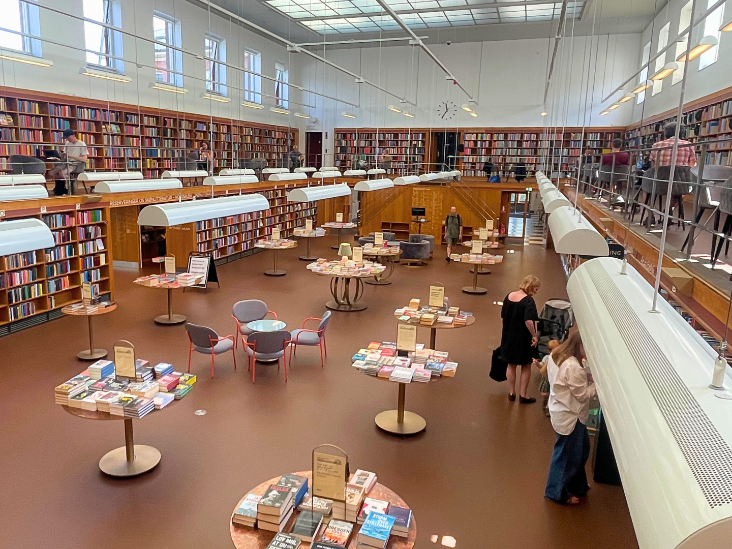 Frederiksberg Bibliotek er charmerende indrettet i klassisk 1930'er stil. 