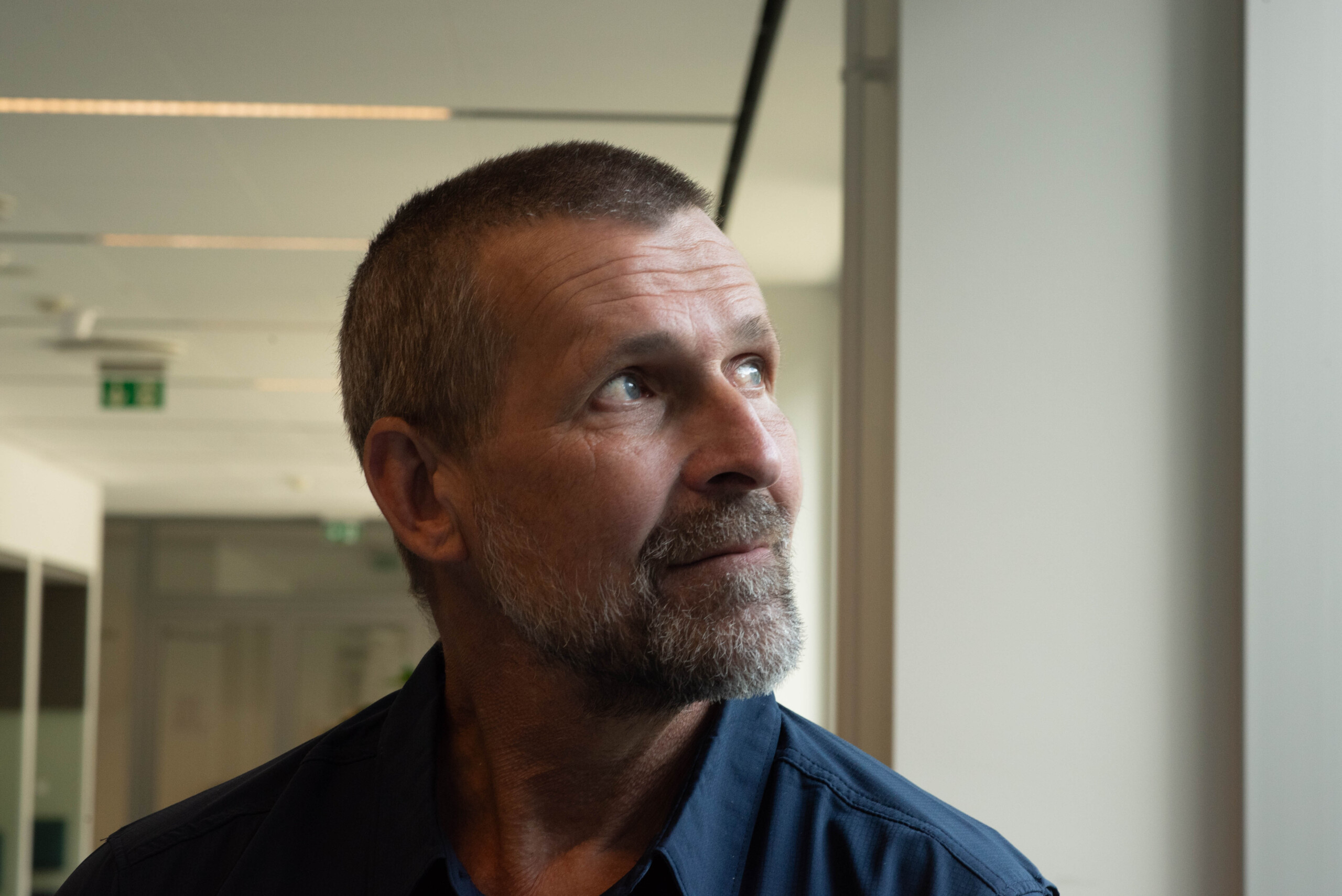 Lino Vogt underviser i retshistorie på Jura. I juli blev han tildelt en skriftlig advarsel for at have delt et værdiladet politisk budskab med sine studerende, som ikke havde relevans for undervisningen. 
