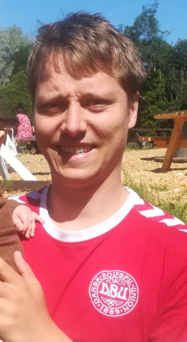 Hele sommeren 2021 gik Martin rundt i sin landsholdstrøje.
